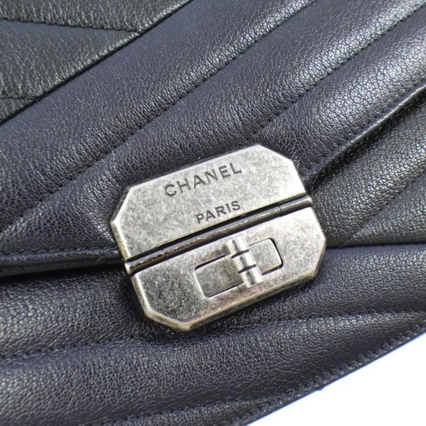 2600065107386 4 b Chanel Shoulder Bag Black