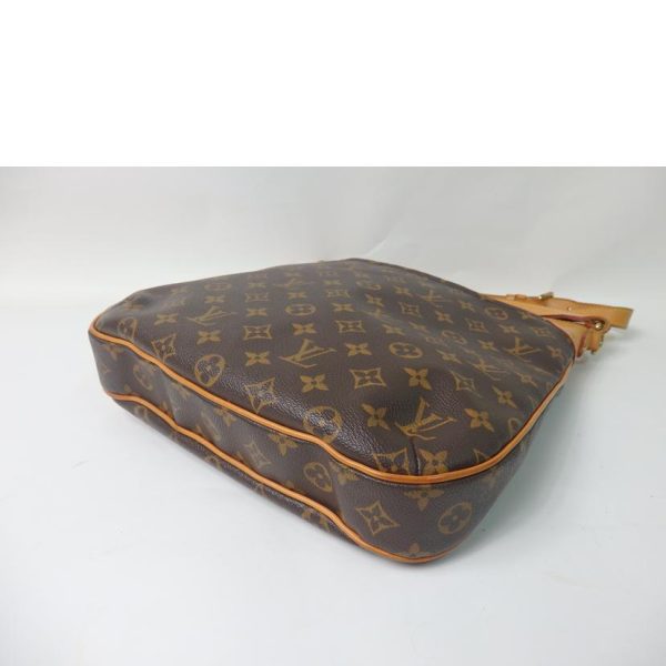 26460 3 Louis Vuitton Odeon MM Shoulder Bag Brown