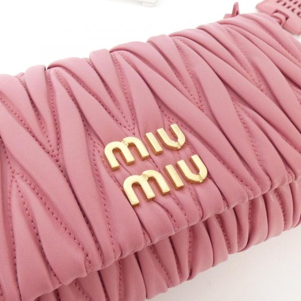 2700038230414 4 b Miu Miu Shoulder Bag Pink