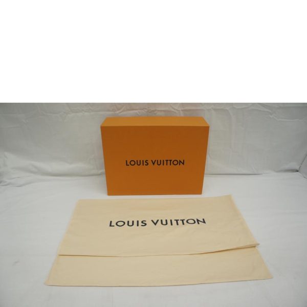 29987 6 Louis Vuitton New Flap Messenger Gray