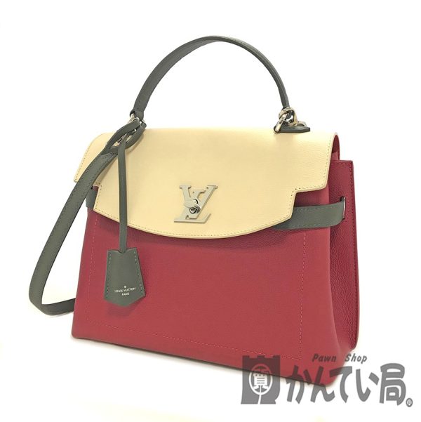 31008799315 82 01u Louis Vuitton Lock Me Ever MM Shoulder Bag Red