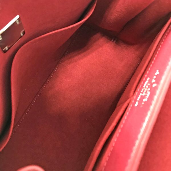 31008799315 82 10u Louis Vuitton Lock Me Ever MM Shoulder Bag Red