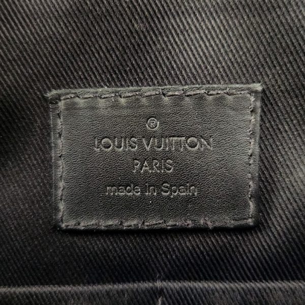 3146051029301 12 Louis Vuitton District Mm Shoulder Bag Leather Black