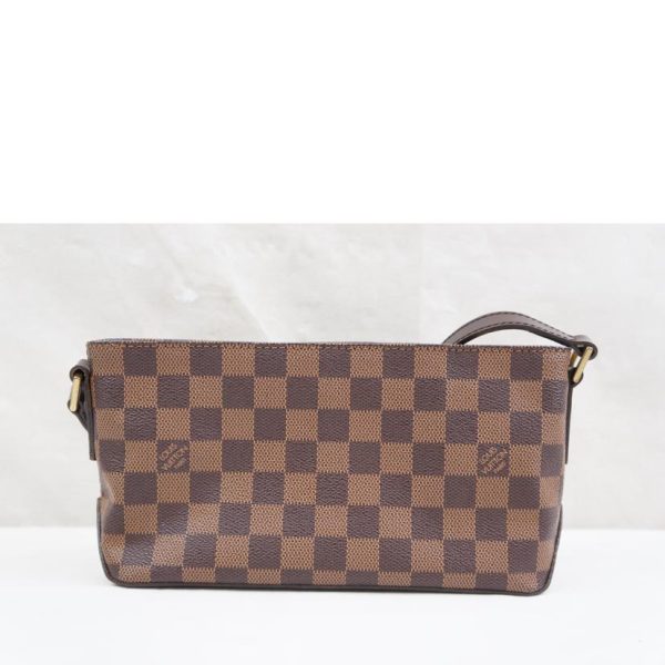 32681 2 Louis Vuitton Trotter Damier