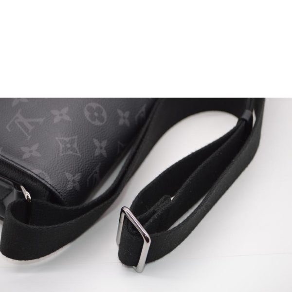 33567 4 Louis Vuitton District MM Monogram Eclipse