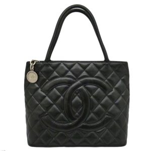 33752 1 Gucci GG Marmont Quilted Small Shoulder Bag