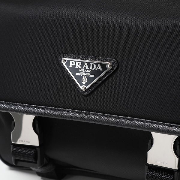 340921167 9 Prada Shoulder Bag Re Nylon Camera Bag Triangle Logo Metal Pouch