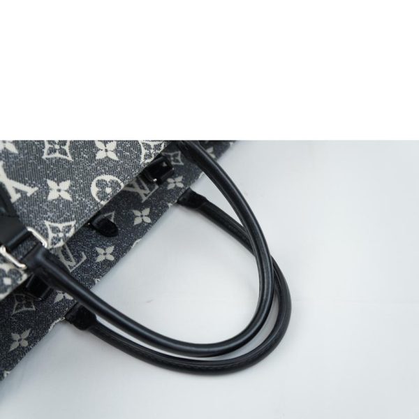 36116 4 Louis Vuitton on the Go MM Monogram Jacquard Denim Bag