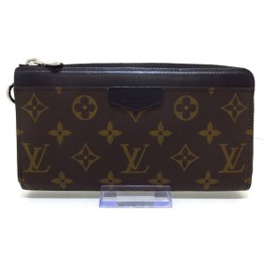 36901646 1 Louis Vuitton Brown Monogram Canvas Abbesses Messenger Bag