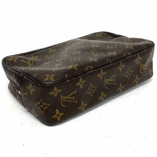 37586634 3 Louis Vuitton Truth Toilette 23 Pouch Monogram