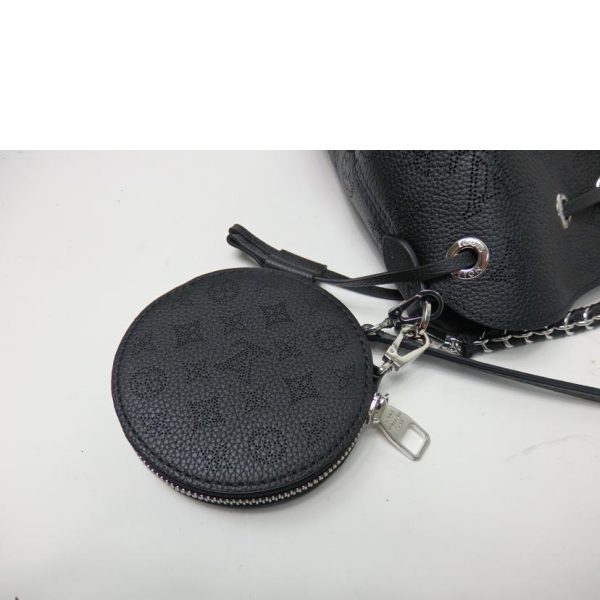 37725 5 Louis Vuitton Bella Mahina Bag Noir