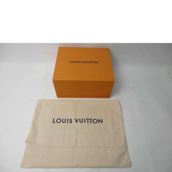 37725 7 Louis Vuitton Bella Mahina Bag Noir