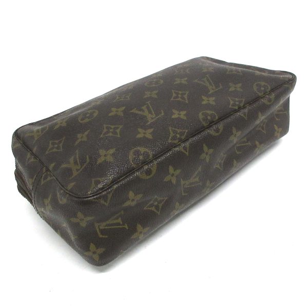 37798283 3 Louis Vuitton Truth Toilette 28 Pouch Monogram