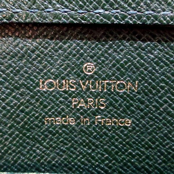 37876185 8 Louis Vuitton Baikal Second Bag Epicea Taiga