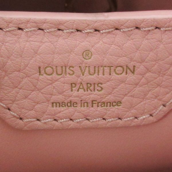 37910019 7 Louis Vuitton Capucines PM Handbag Magnolia