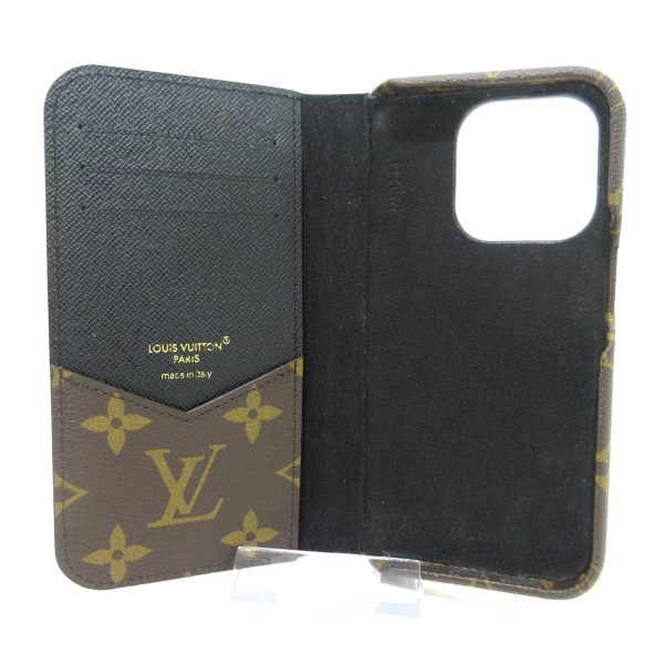 37916205 3 Louis Vuitton Folio Mobile Phone Case Monogram