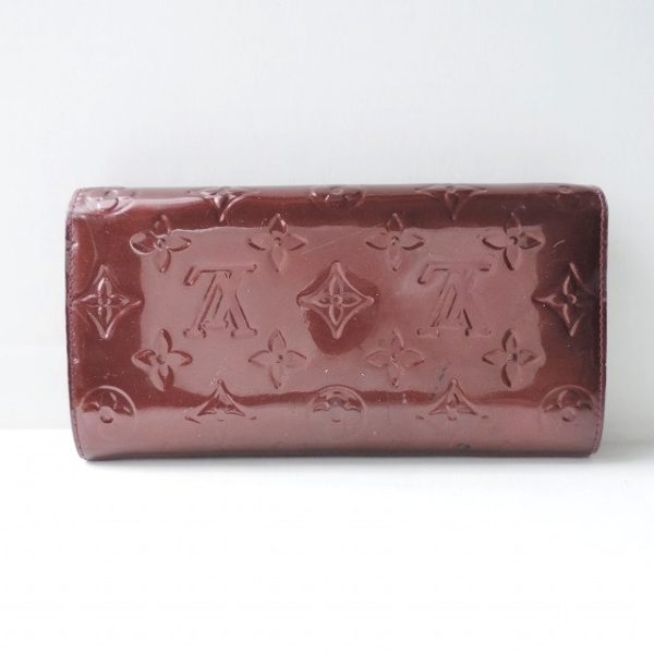 37918569 2 Louis Vuitton Portefeuille Sarah NM Long Wallet Fauvist Patent Rouge