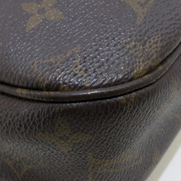 37957818 5 Louis Vuitton Mabillon Shoulder Bag Monogram