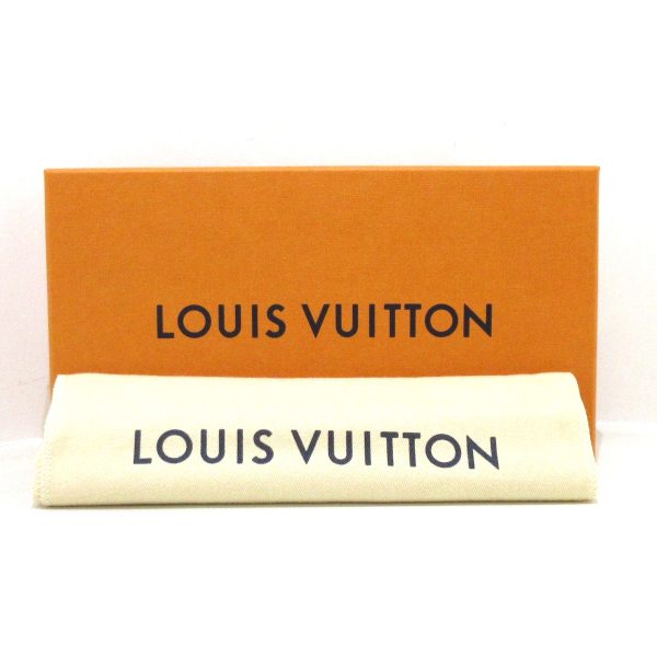 38250306 10 Louis Vuitton Zippy Wallet Long Wallet Tourtrail