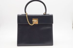 40567 8768h 1 Louis Vuitton Monogram Empreinte On the Go Bag Tourterelle Gold