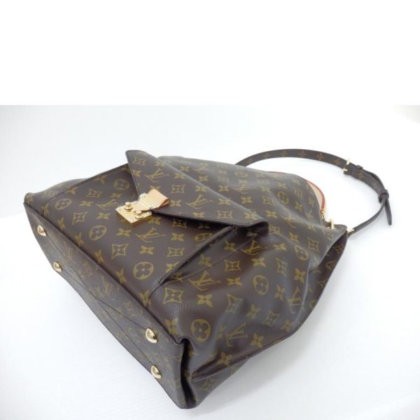 44737 3 Louis Vuitton Monogram Shoulder Bag Brown