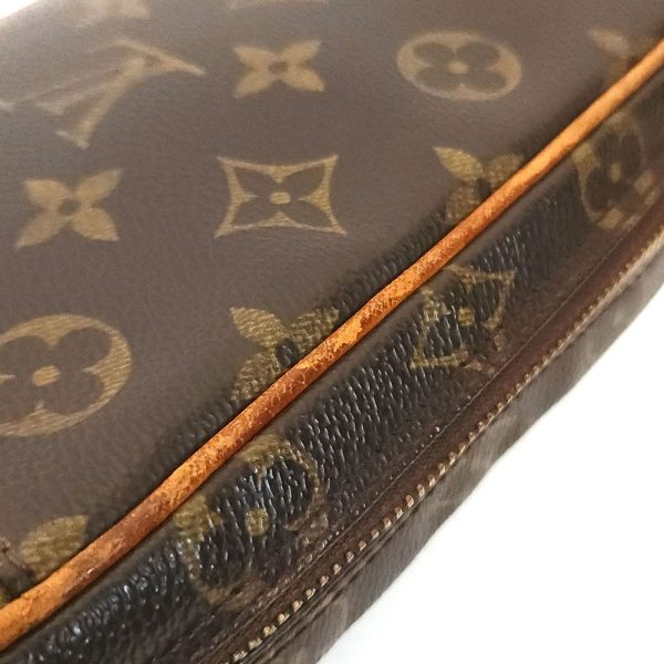 449 4 Louis Vuitton Pochette Ganju Body Bag Monogram Brown