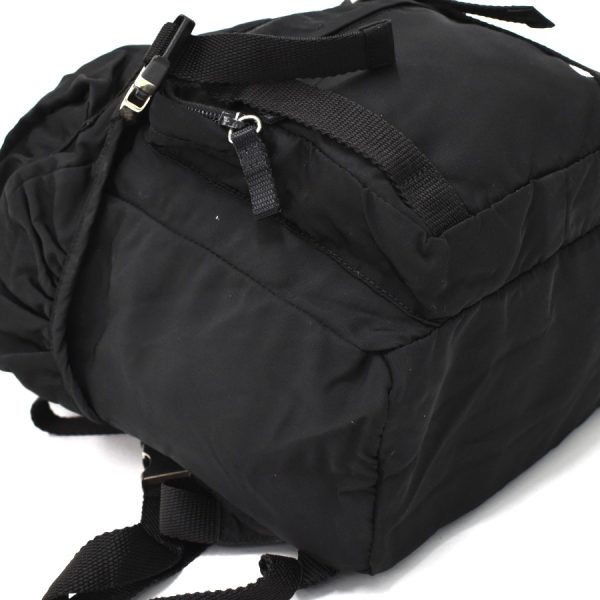 binary comment Prada Mini Rucksack Nylon Black