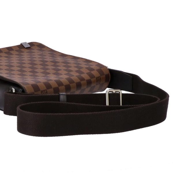 51005 5 Louis Vuitton District PM Damier Ebene