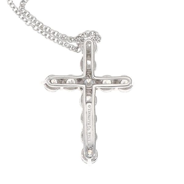 51194 5 Tiffanyco Pt950 Medium Cross Diamond Necklace