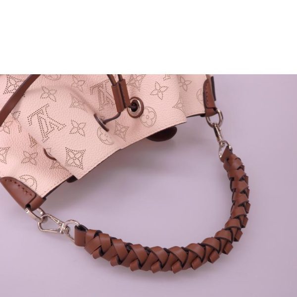 53413 4 Louis Vutton Muria Monogram Mahina Bag