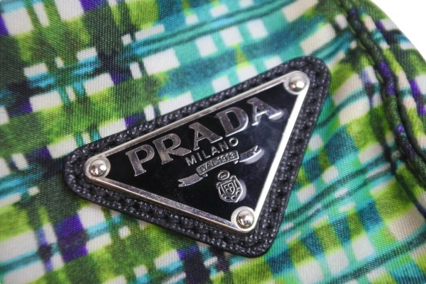 53677 d7 Prada Green Tote Bag Plaid Triangle Logo Nylon Saffiano Silver