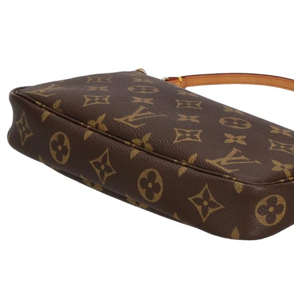 58039 3 Louis Vuitton Old Model Pochette Accessory Monogram