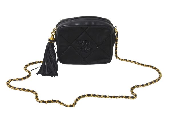 58679 d1 Chanel Chain Shoulder Bag Black