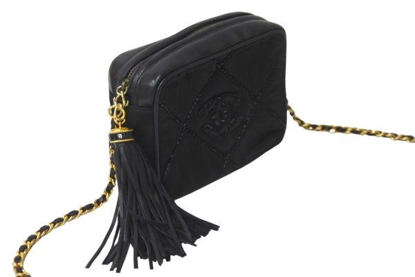 58679 d4 Chanel Chain Shoulder Bag Black