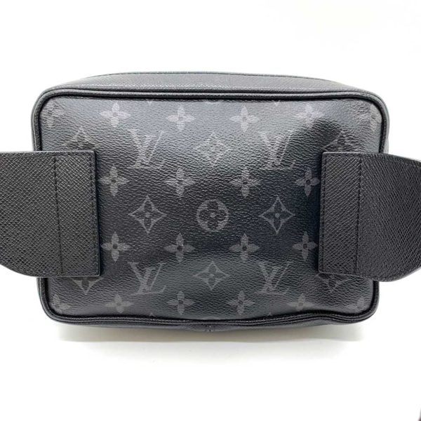 6 lv240105 2ta 01 Louis Vuitton Outdoor Monogram Eclipse Waist Bag Black