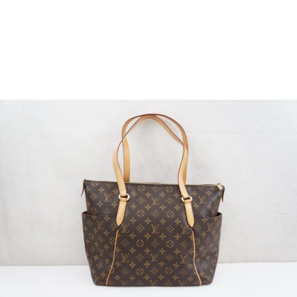 60648 2 Louis Vuitton Totally Monogram Shoulder Bag Brown