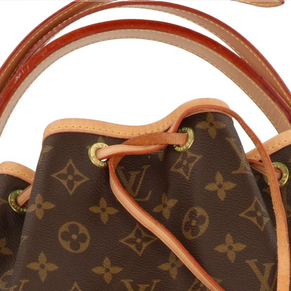 70627 4 Louis Vuitton Petit Noe Monogram Shoulder Bag Brown