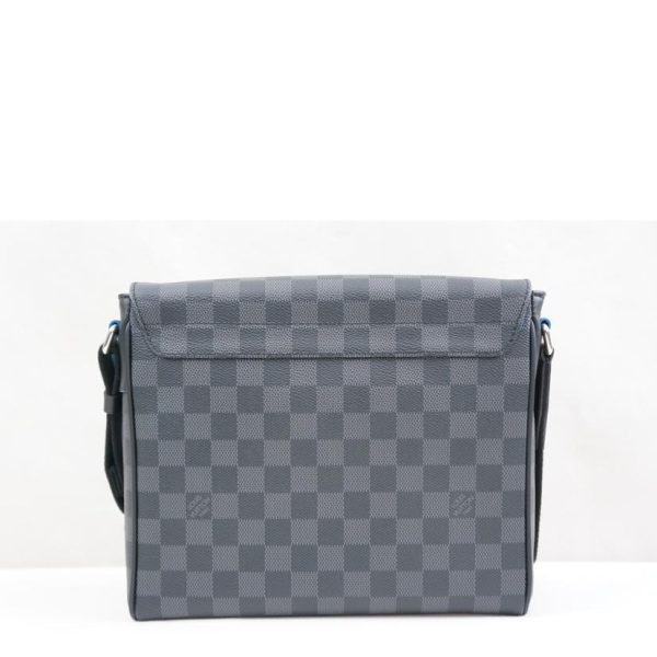 75169 2 Louis Vuitton District PM Damier Graphite