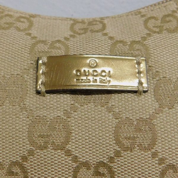 8075000076753 3 Gucci GG Canvas Shoulder Bag Gold