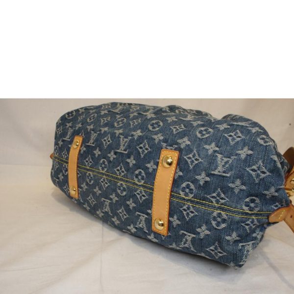 81032 3 Louis Vuitton Neokabi GM Denim