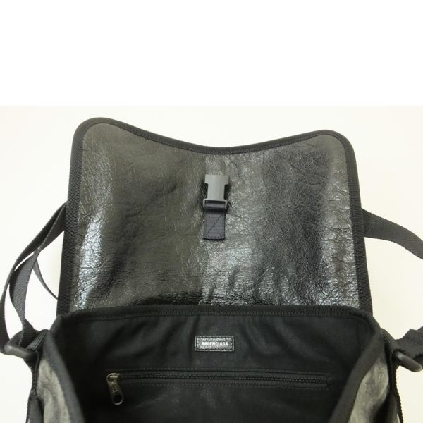 82983 6 Balenciaga Explorer Messenger Bag Black