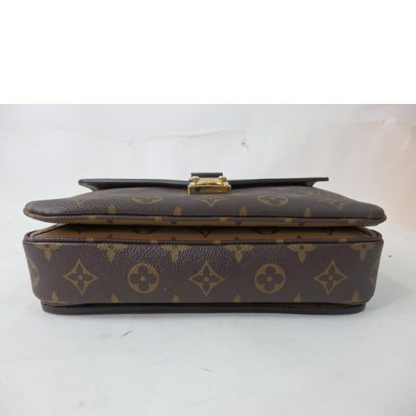 89610 5 Louis Vutton MM Monogram Metis Reverse Pochette Bag