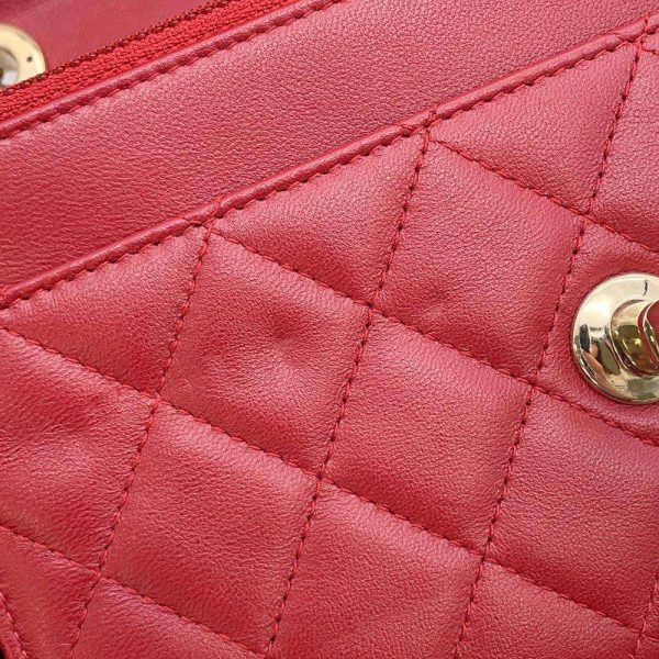 9107199 11 Chanel Chain Wallet Matelasse Lambskin Red