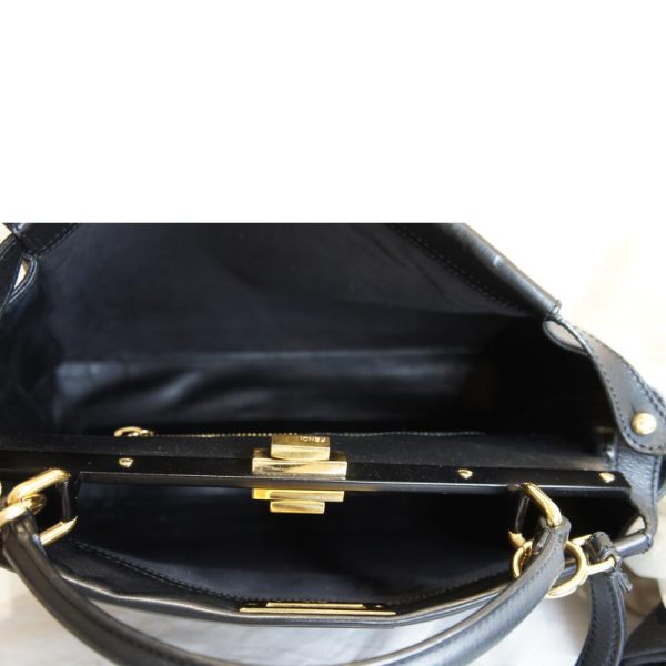 91888 5 Fendi Peekaboo Large Black