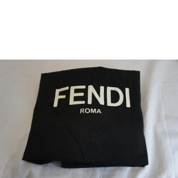 91888 6 Fendi Peekaboo Large Black