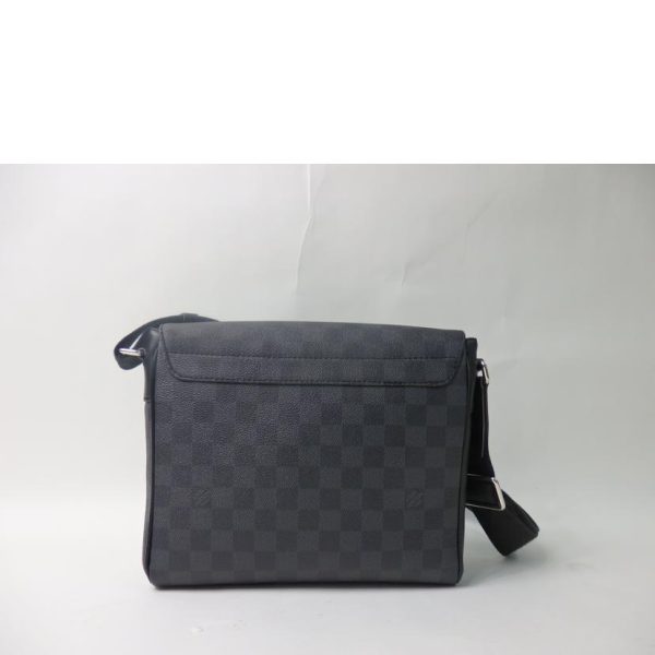 93175 2 Louis Vuitton District PM Damier Graphite Virgil Abloh