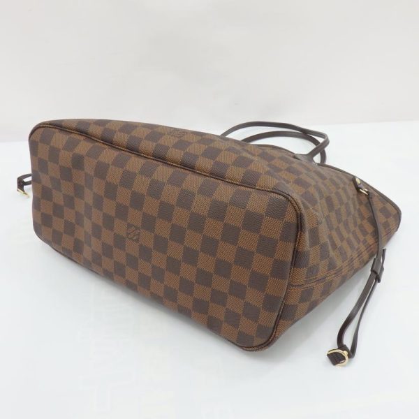 93646 3 Louis Vuitton Neverfull MM Old Model Damier