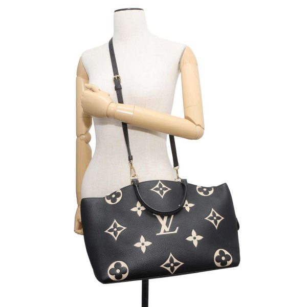 9465145 04 Louis Vuitton Grand Palais MM Handbag Black