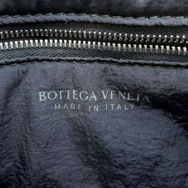 9516540 10 Bottega Veneta Maxi Intrecciato Padded Cassette Shoulder Bag Black