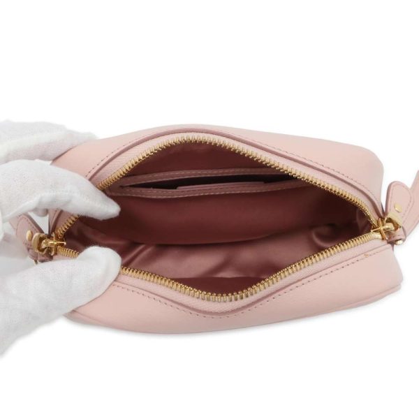 9537057 05 Ferragamo Camera Shoulder Bag Pink